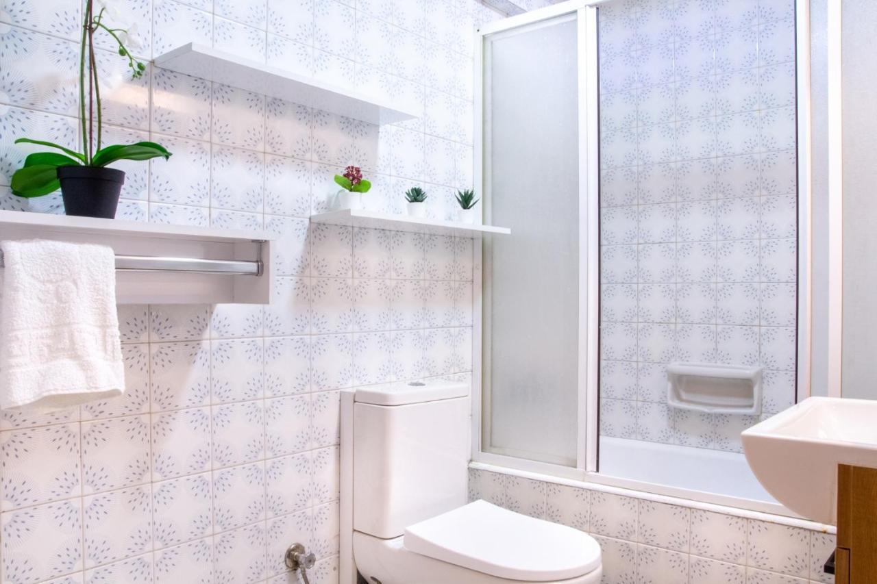 Appartement Gorgeous Flat With Balcony In Izmir Konak Extérieur photo