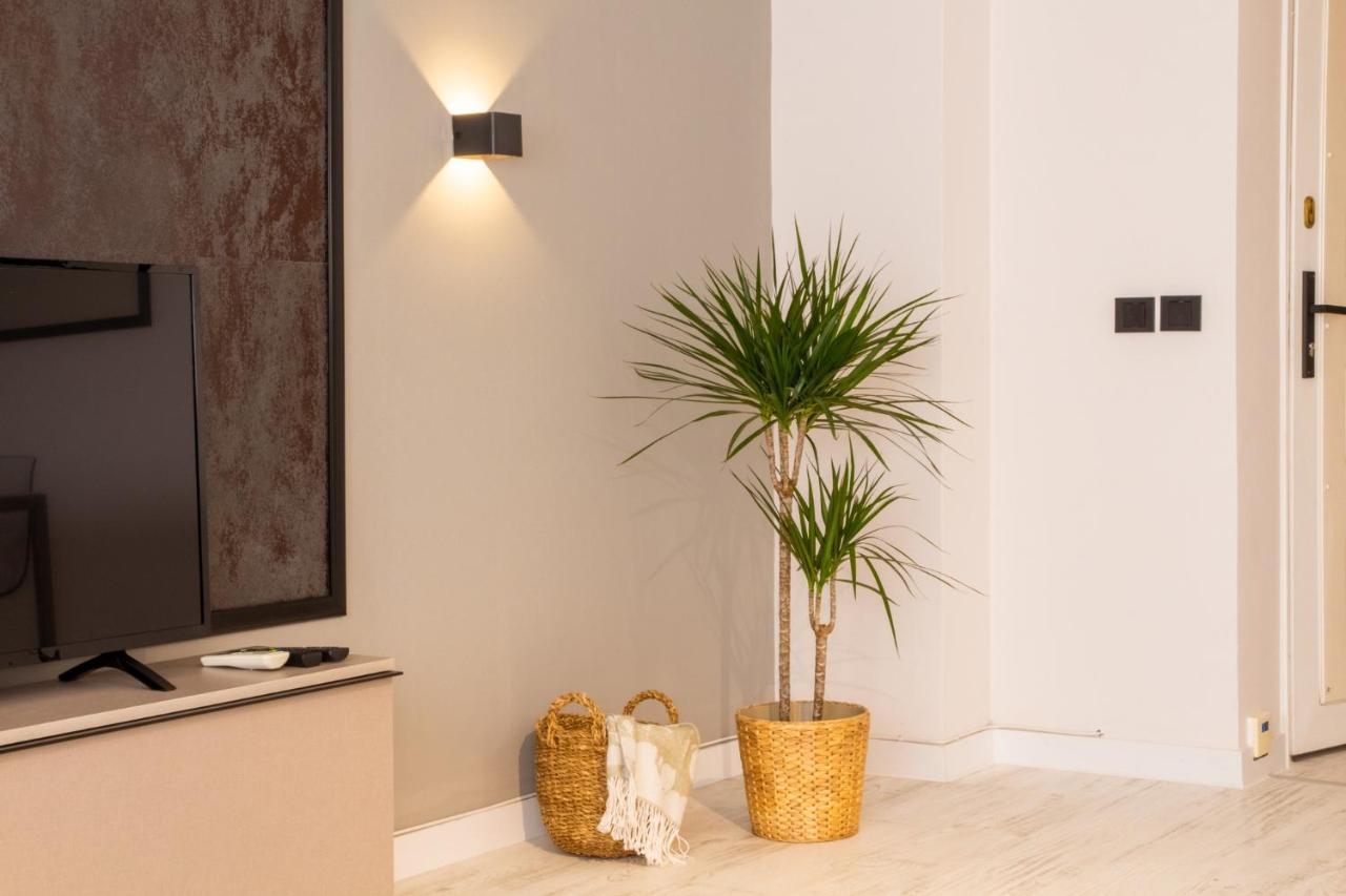 Appartement Gorgeous Flat With Balcony In Izmir Konak Extérieur photo